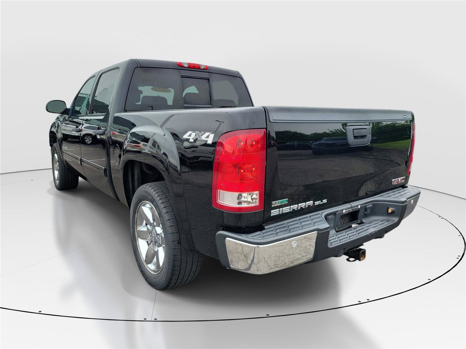 Used 2012 GMC Sierra 1500 SLE w/ Power Tech Package AWD/4WD image 3