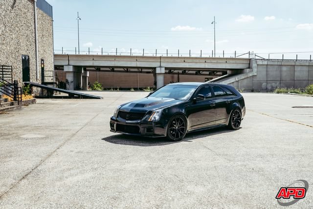 Used 2014 Cadillac CTS V RWD image 39