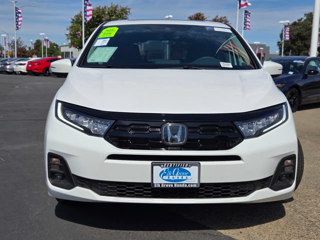 Certified 2026 Honda Odyssey Touring image 2
