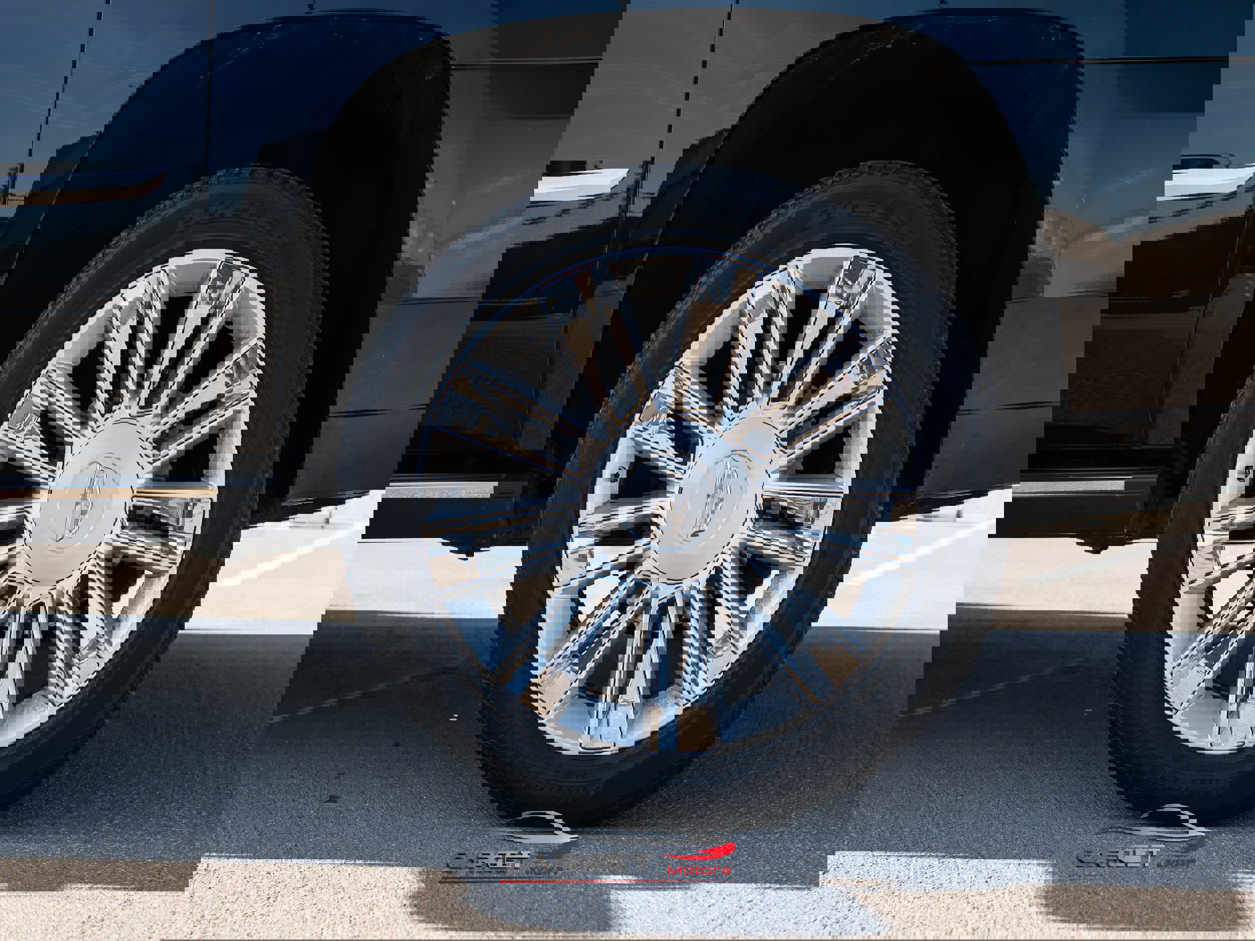 Used 2020 Cadillac Escalade ESV Platinum image 12