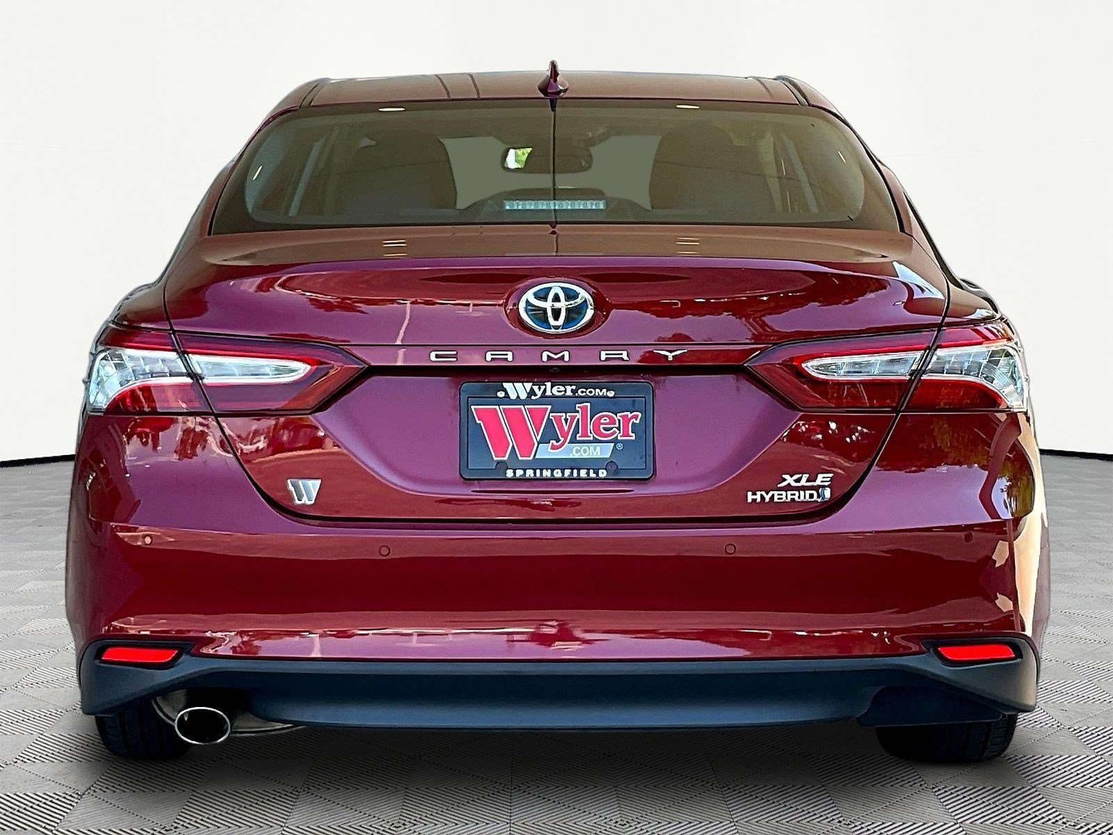 Used 2020 Toyota Camry XLE w/ Driver Assist Package FWD image 5
