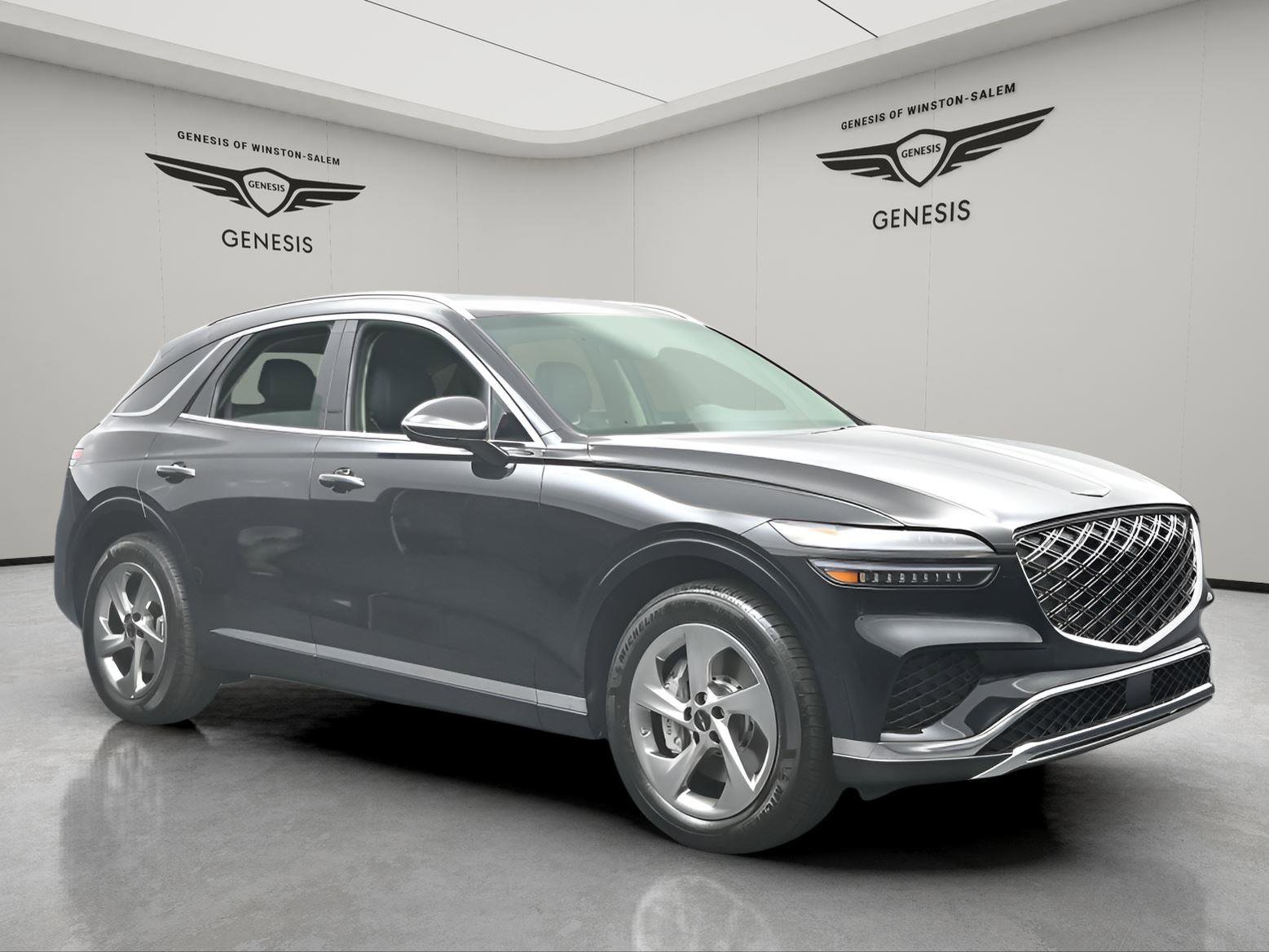 Used 2026 Genesis GV70 2.5T Select image 8
