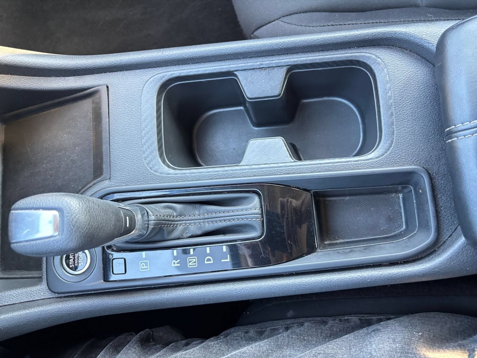 Used 2025 Nissan Sentra S FWD image 39