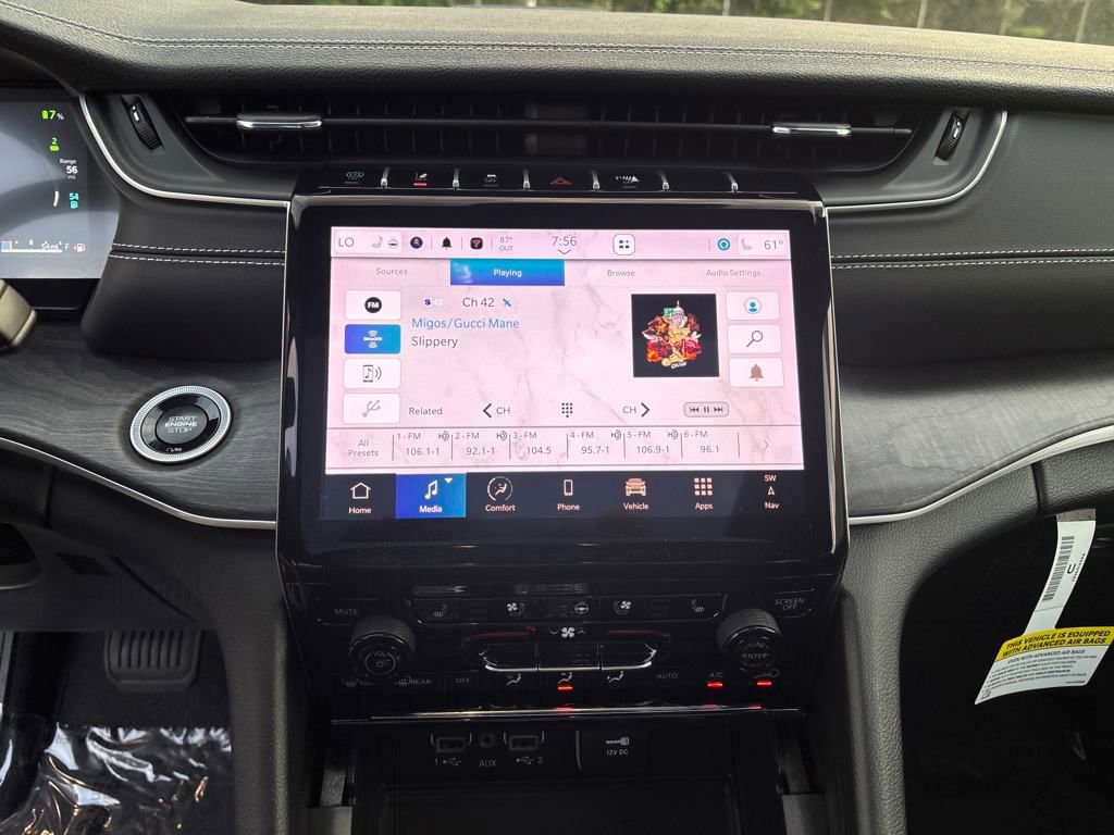 New 2024 Jeep Grand Cherokee Limited 4xe w/ Luxury Tech Group II image 21