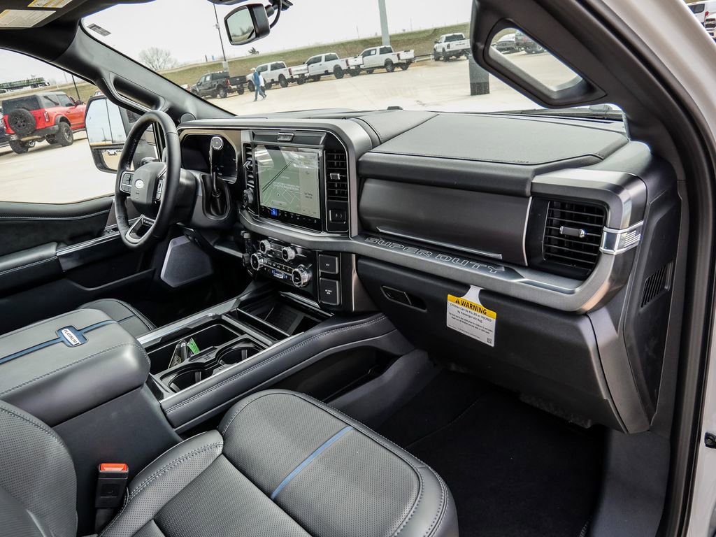 New 2026 Ford F250 Platinum image 16