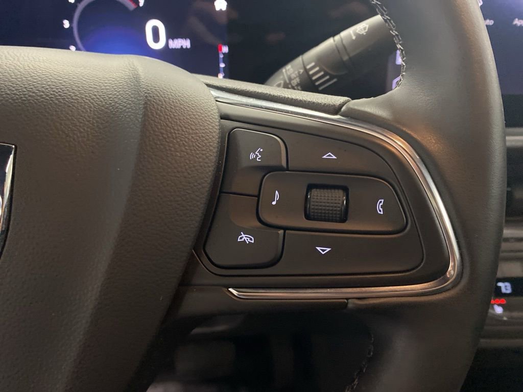 Used 2024 Buick Envista Preferred w/ Convenience I Package image 19