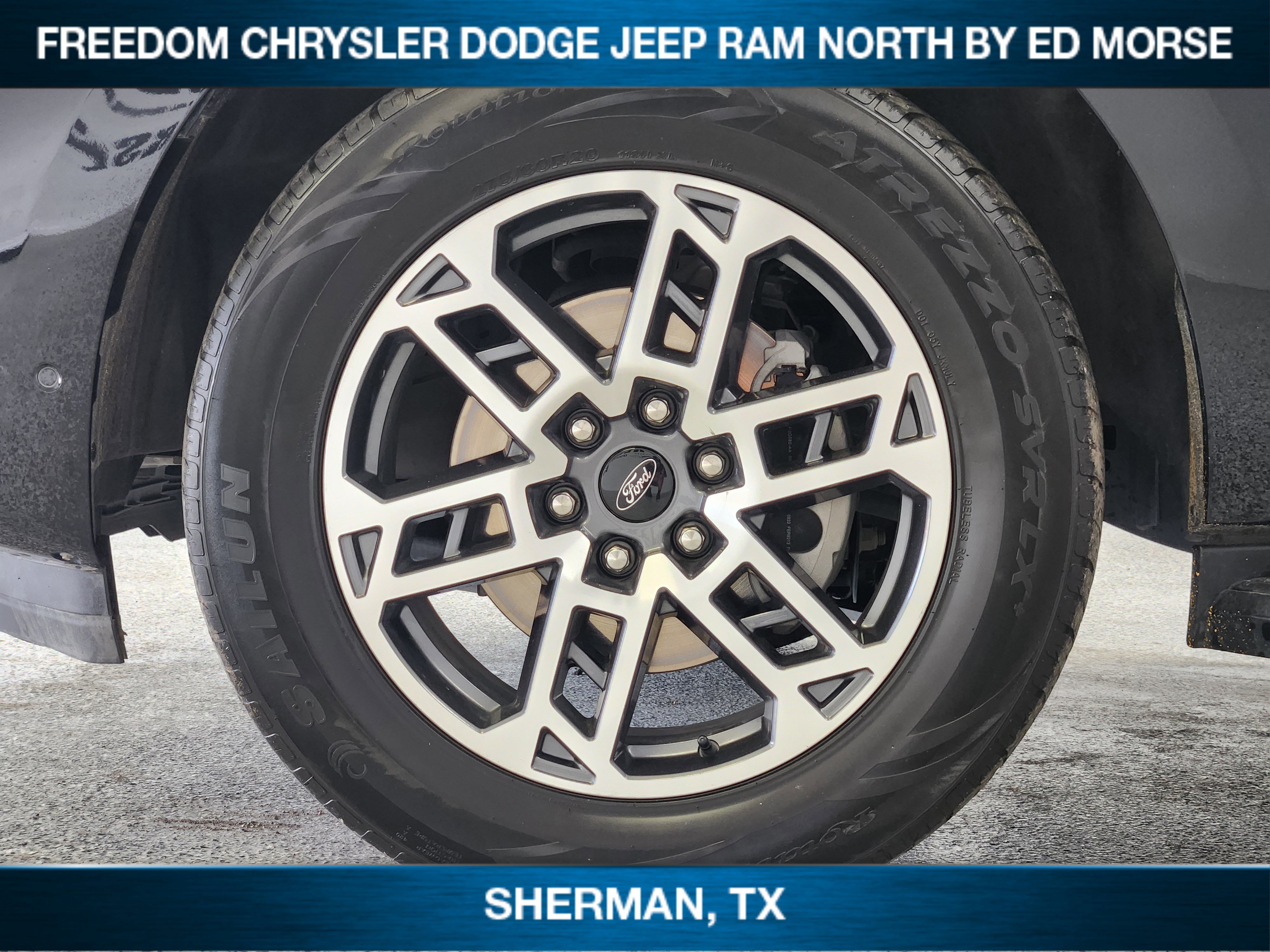 Used 2025 Ford Expedition Active image 7