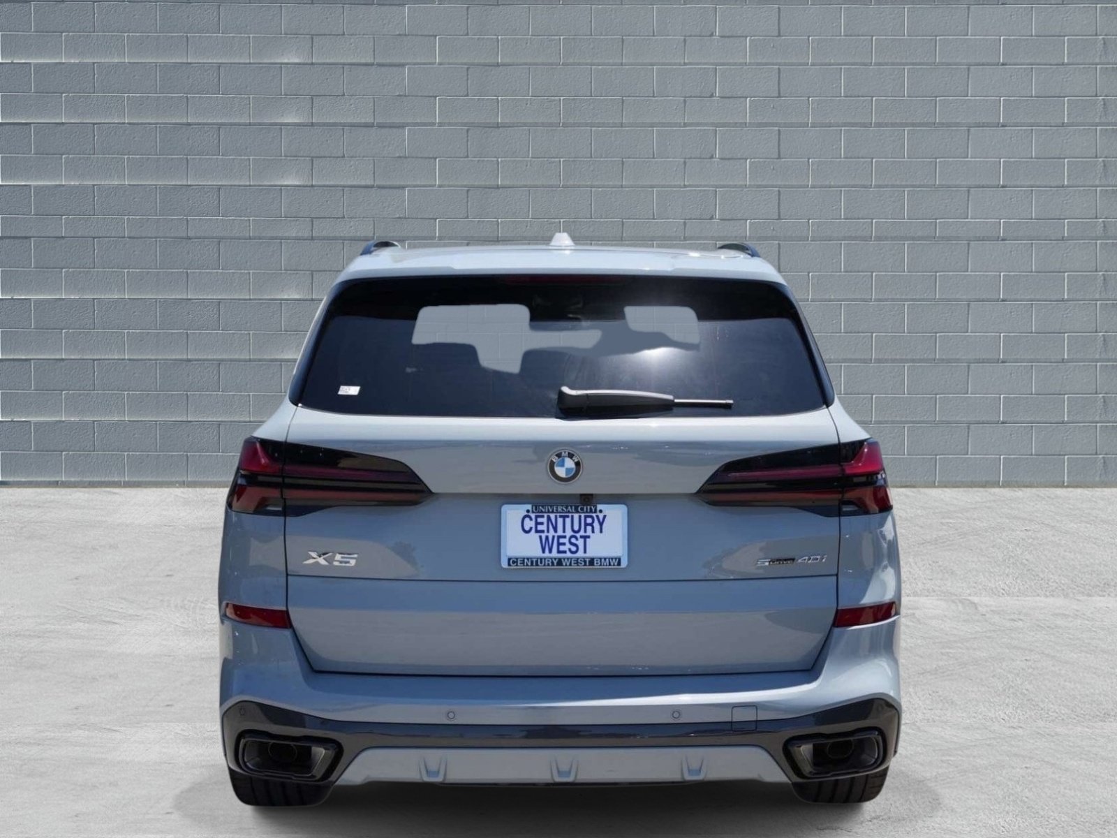 Used 2026 BMW X5 sDrive40i w/ M Sport Package RWD image 4