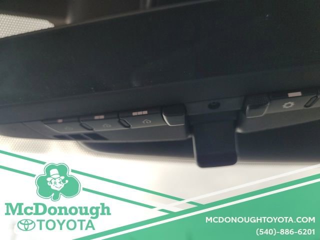 Certified 2024 Toyota Sequoia Platinum image 34