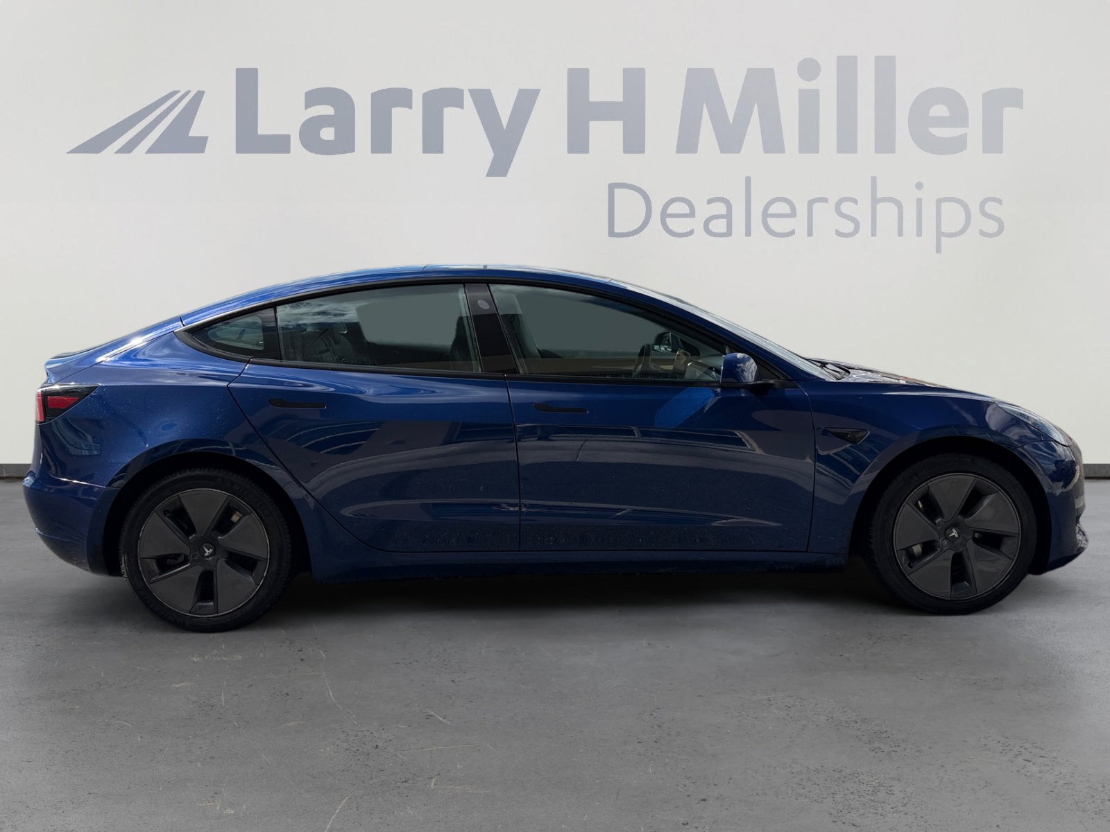 Used 2022 Tesla Model 3 Long Range image 6