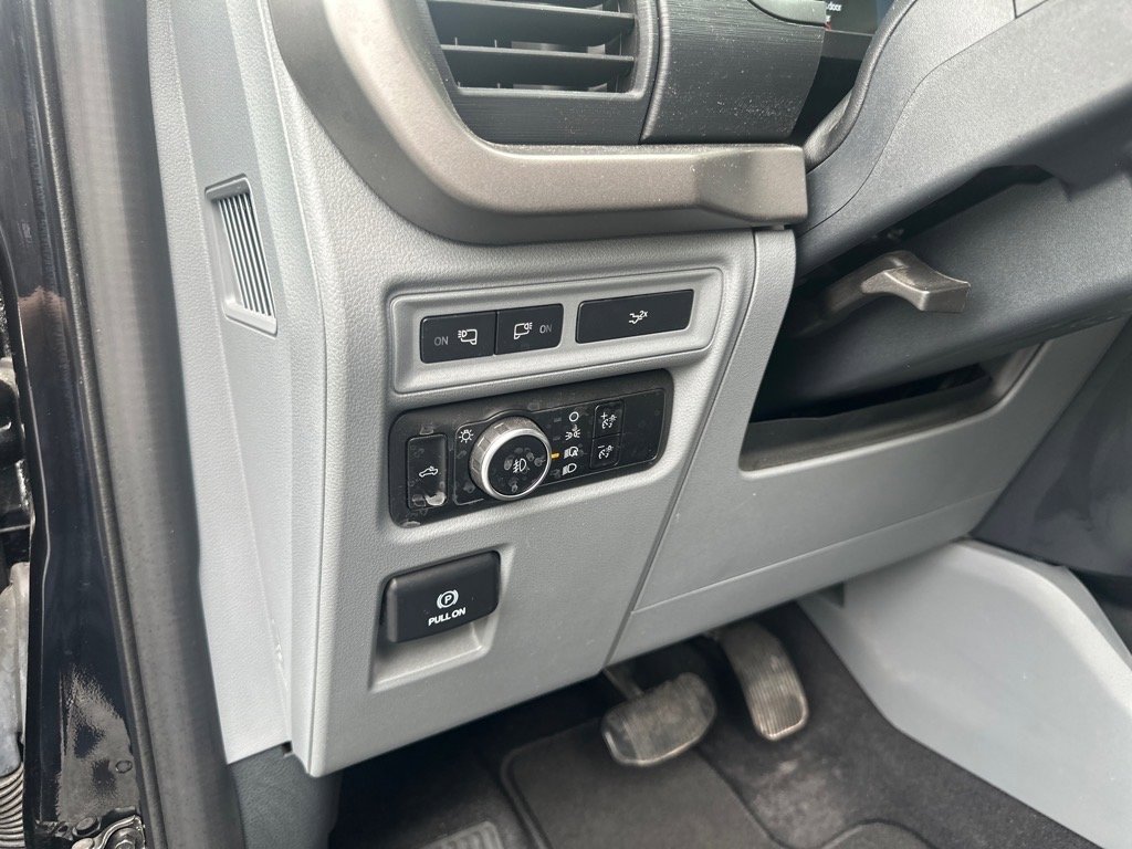 Used 2024 Ford F150 XLT w/ Equipment Group 302A MID image 7