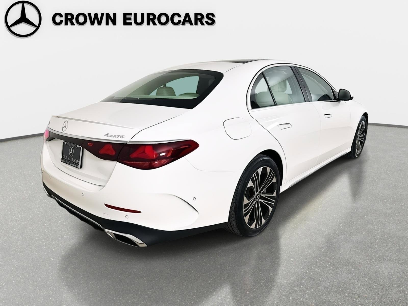 Used 2026 Mercedes-Benz E 350 4MATIC Sedan image 7