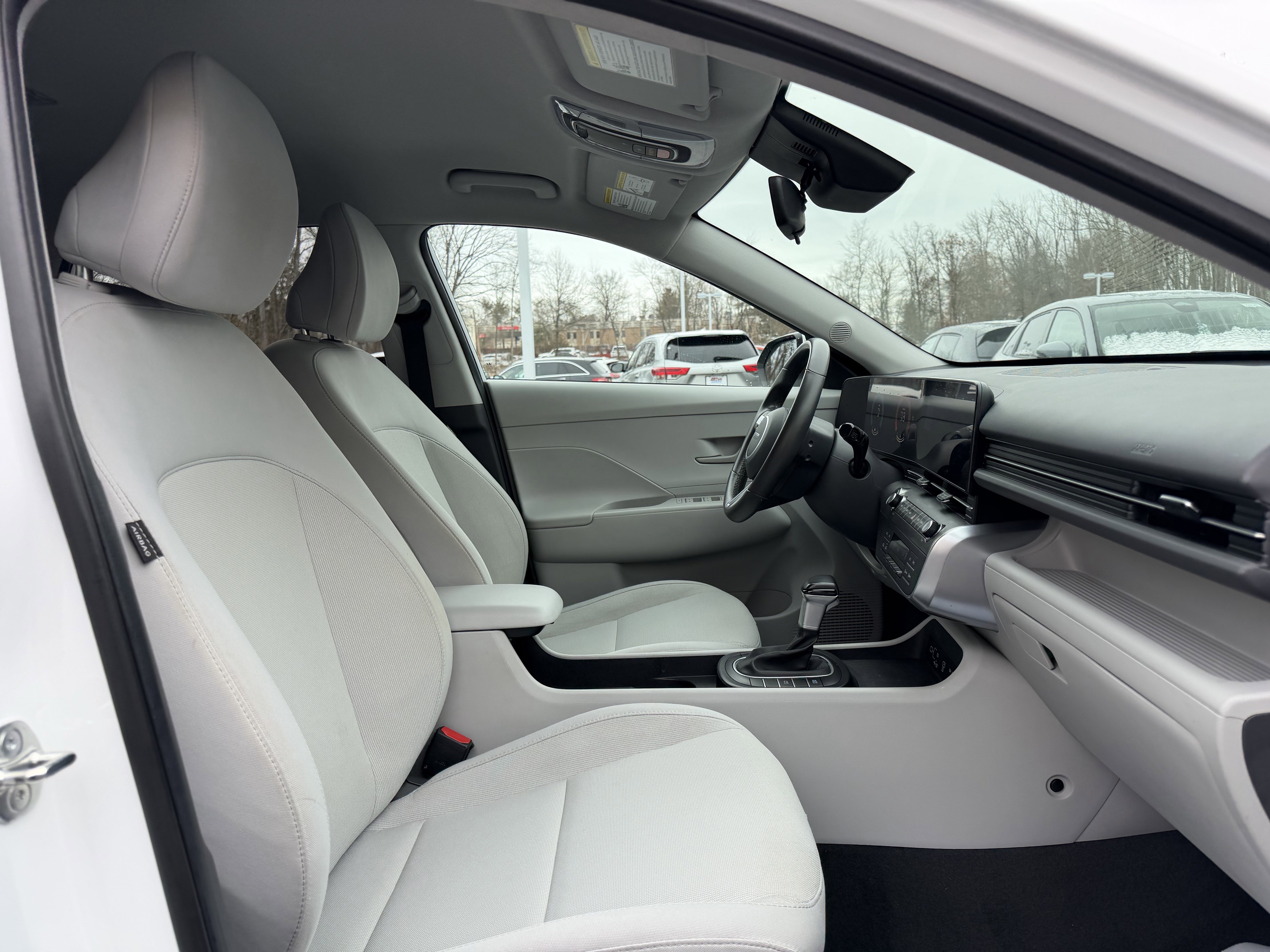 Used 2024 Hyundai Kona SEL image 15