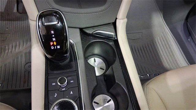 Used 2021 Cadillac XT5 Premium Luxury image 32