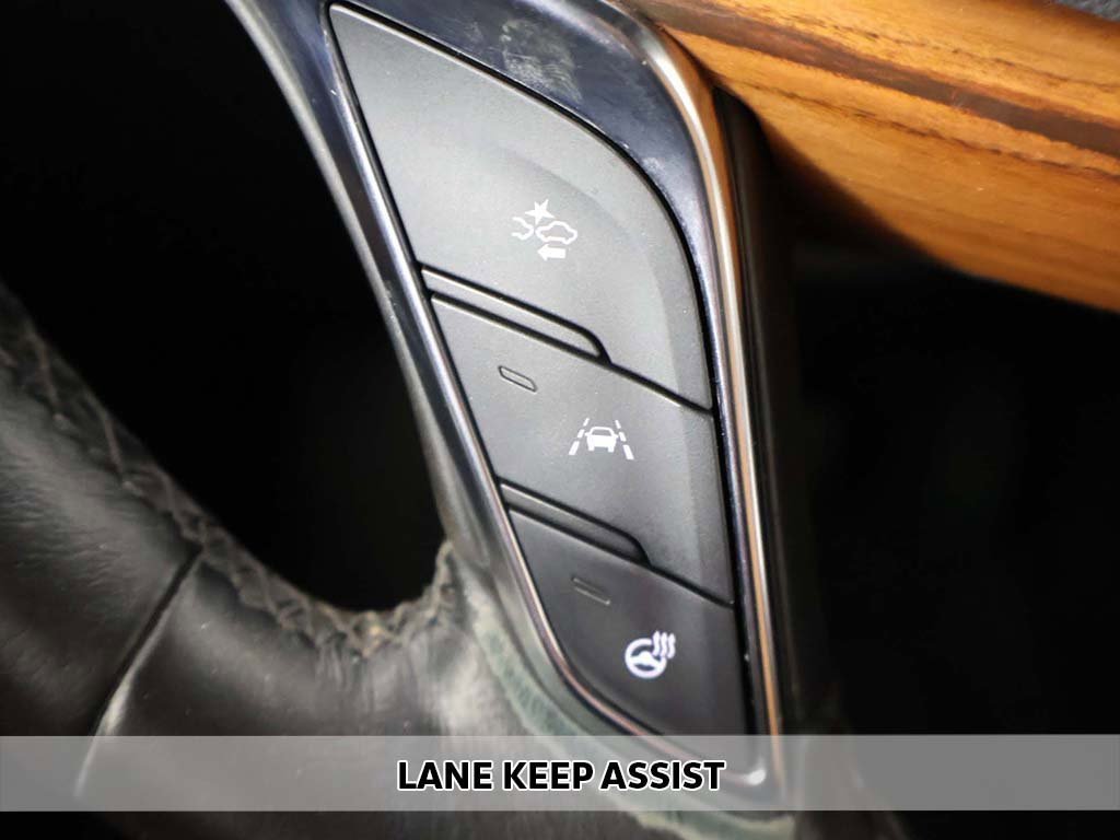 Used 2022 Cadillac XT5 Premium Luxury image 6