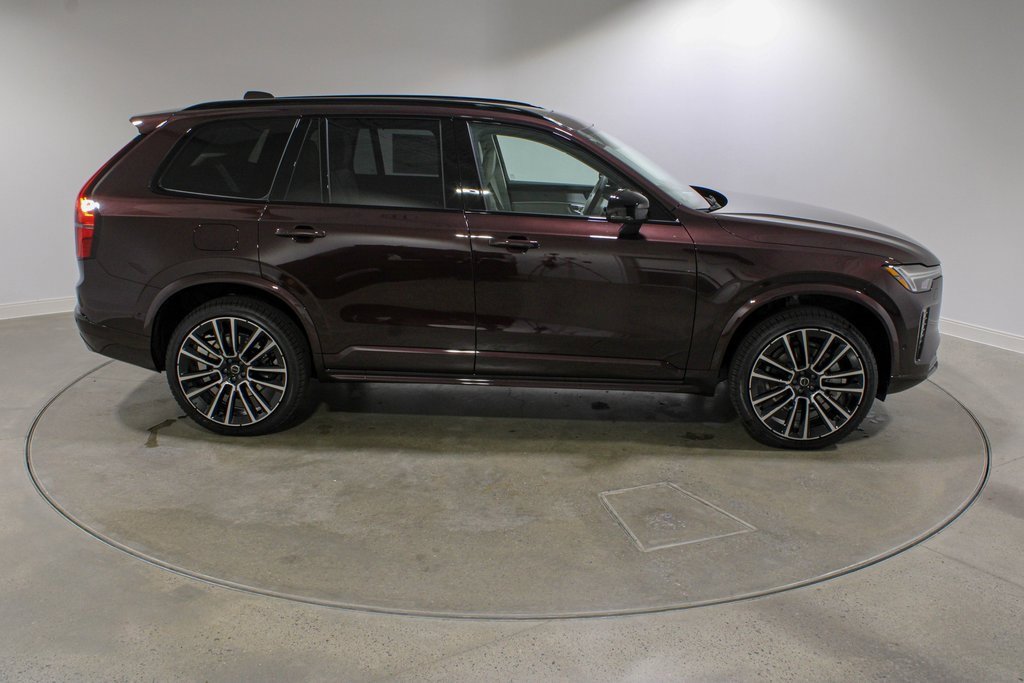 New 2026 Volvo XC90 B6 Ultra w/ Protection Package image 7