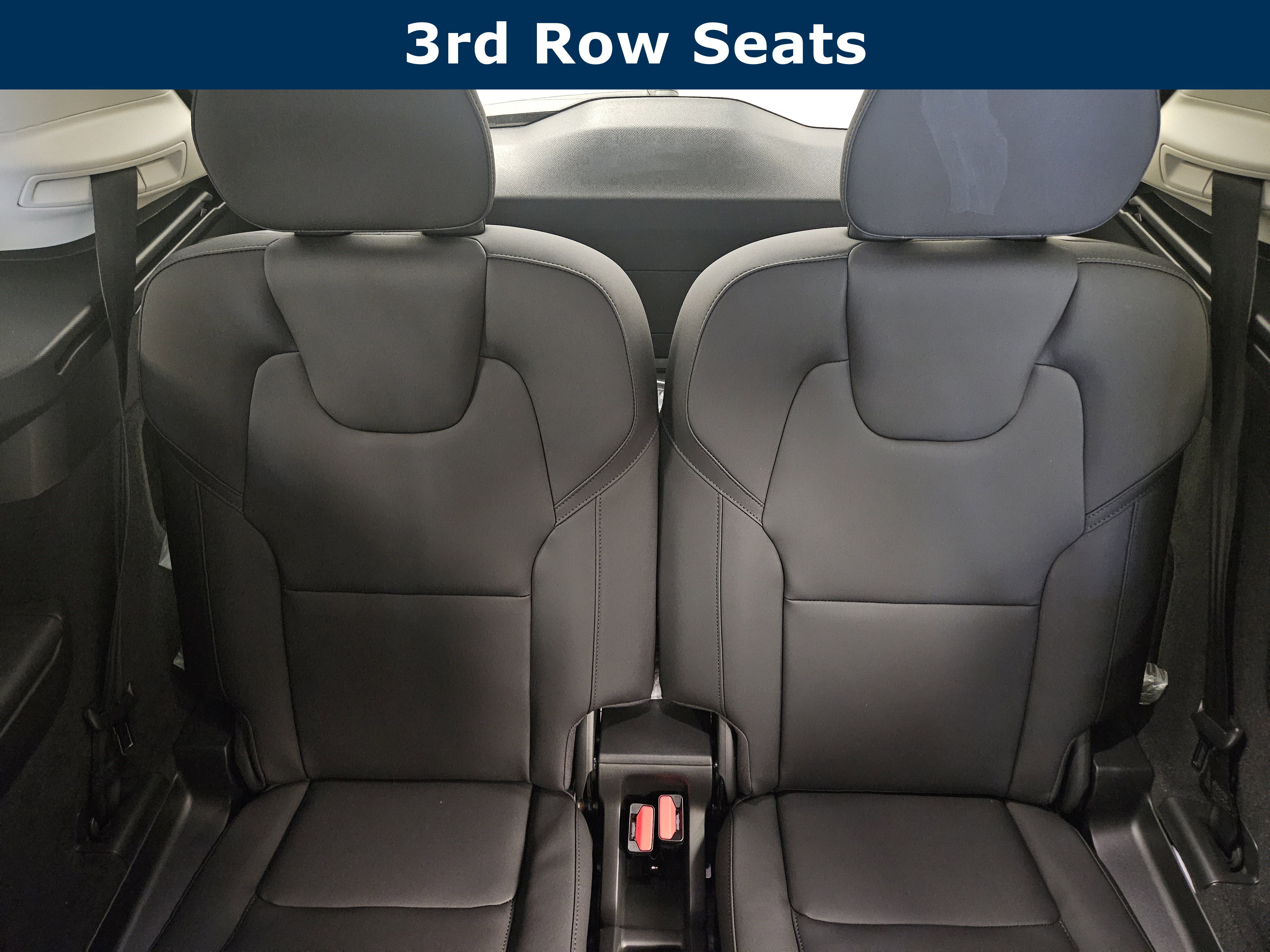 New 2026 Volvo XC90 B6 Plus w/ Protection Package image 31
