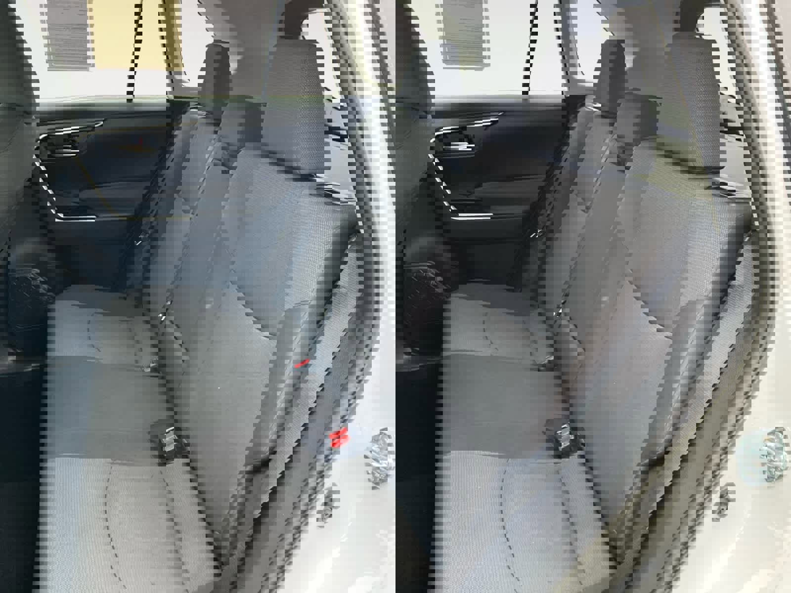 Used 2025 Toyota RAV4 XLE image 14