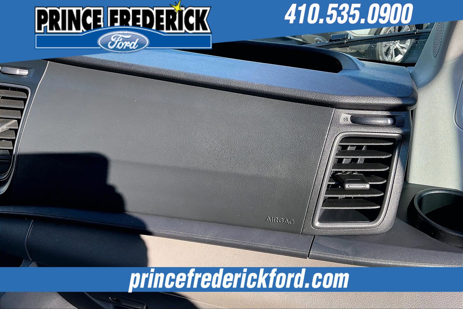 Used 2024 Ford Transit 250 Low Roof w/ Exterior Upgrade Package image 15