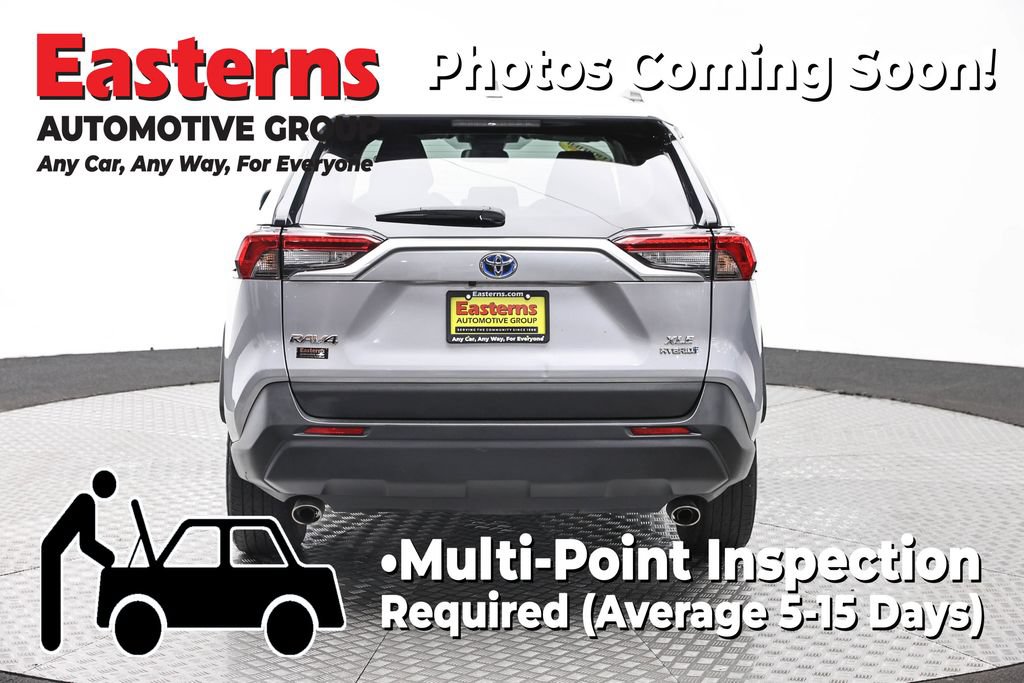 Used 2024 Toyota RAV4 XLE AWD/4WD image 6