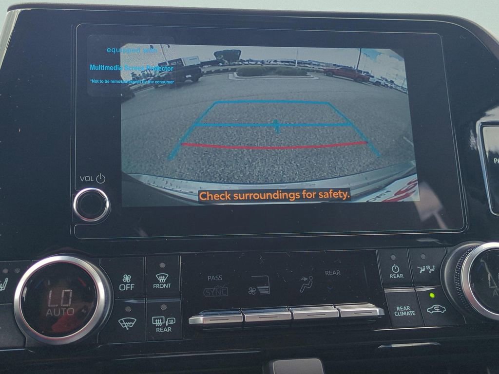 New 2026 Toyota Highlander XLE image 21