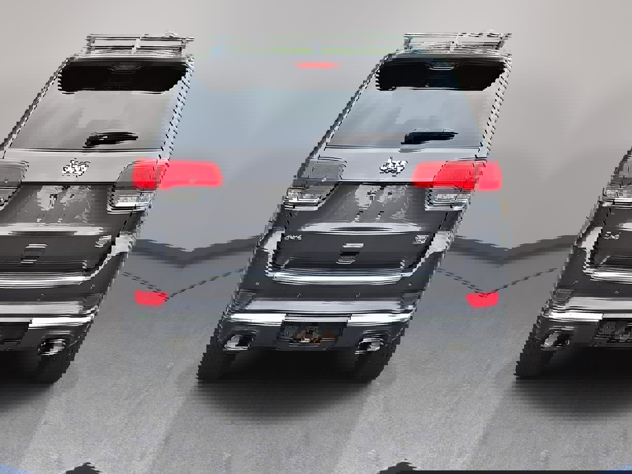 Used 2015 Jeep Grand Cherokee Summit AWD/4WD image 6