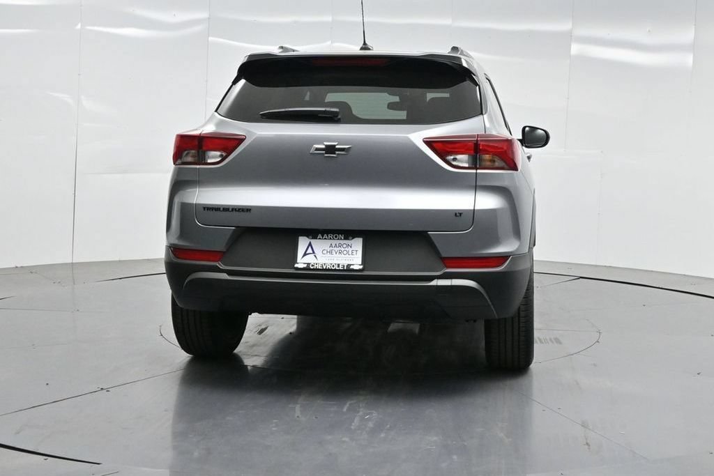 Used 2026 Chevrolet TrailBlazer LT w/ Midnight Edition FWD image 48