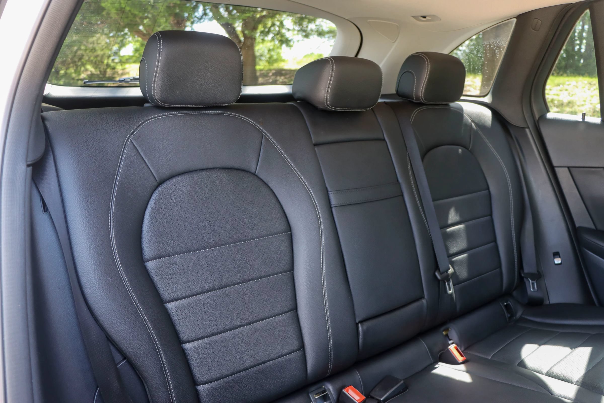 Used 2016 Mercedes-Benz GLC 300 w/ Premium Package image 18