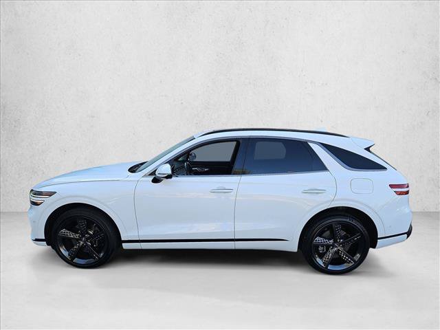 Used 2022 Genesis GV70 3.5T Sport w/ Sport Prestige Package AWD/4WD image 9