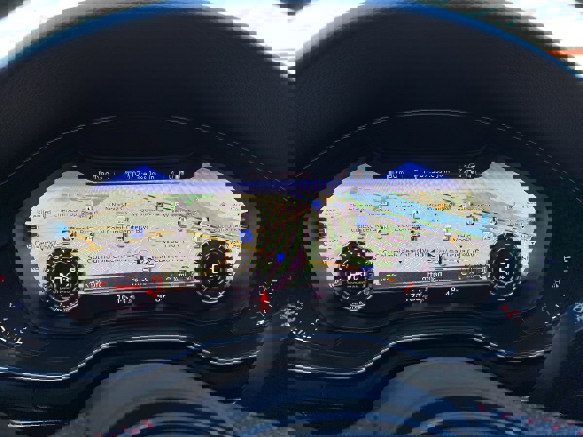 Used 2018 Audi A4 2.0T Premium Plus w/ Premium Plus Package AWD/4WD image 21