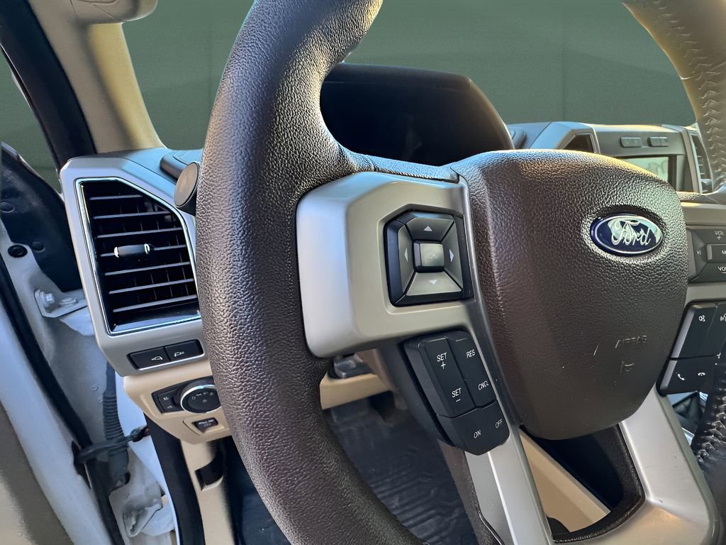 Used 2019 Ford F150 Lariat image 28