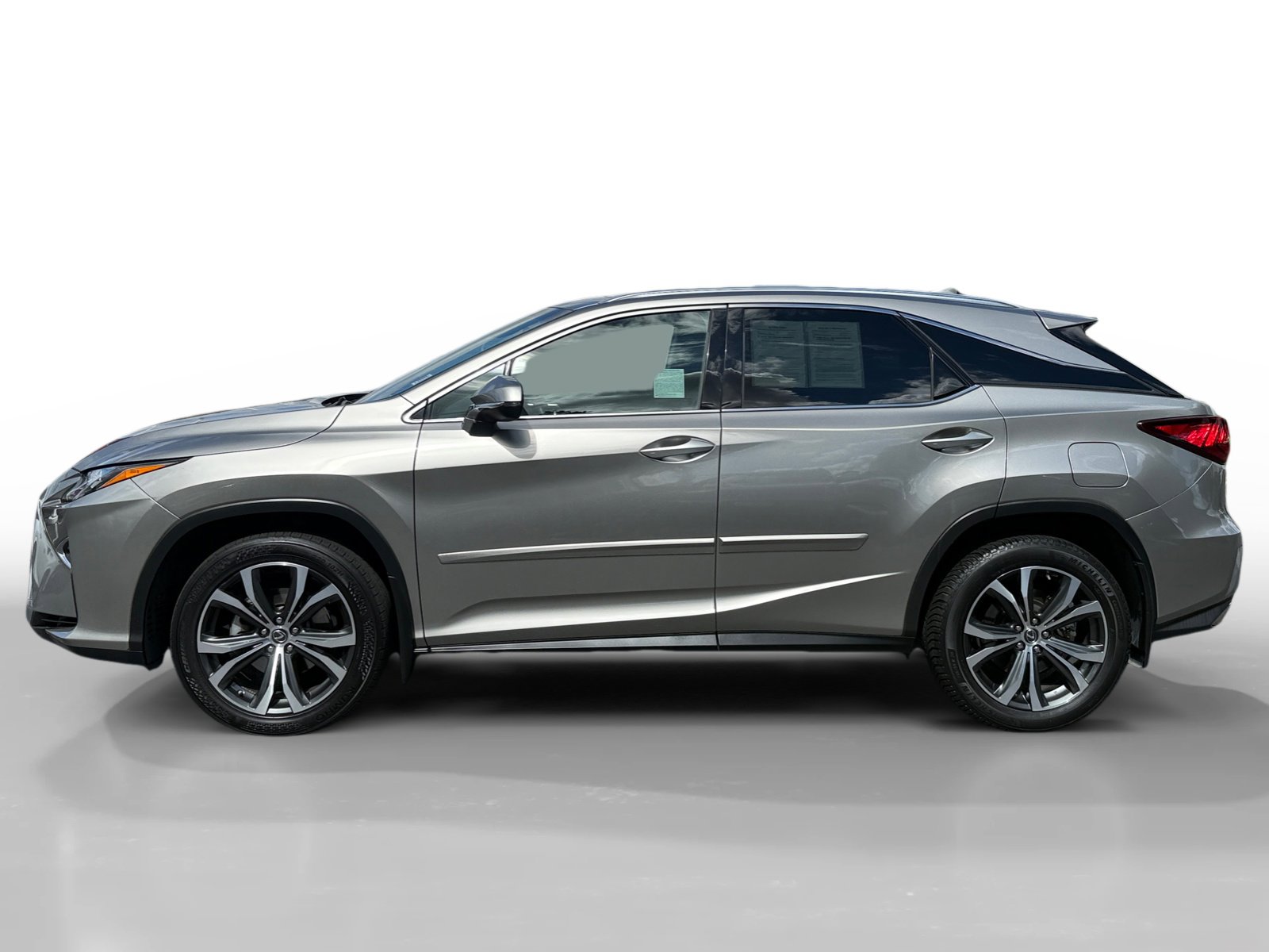 Used 2018 Lexus RX 350 FWD w/ Premium Package image 2