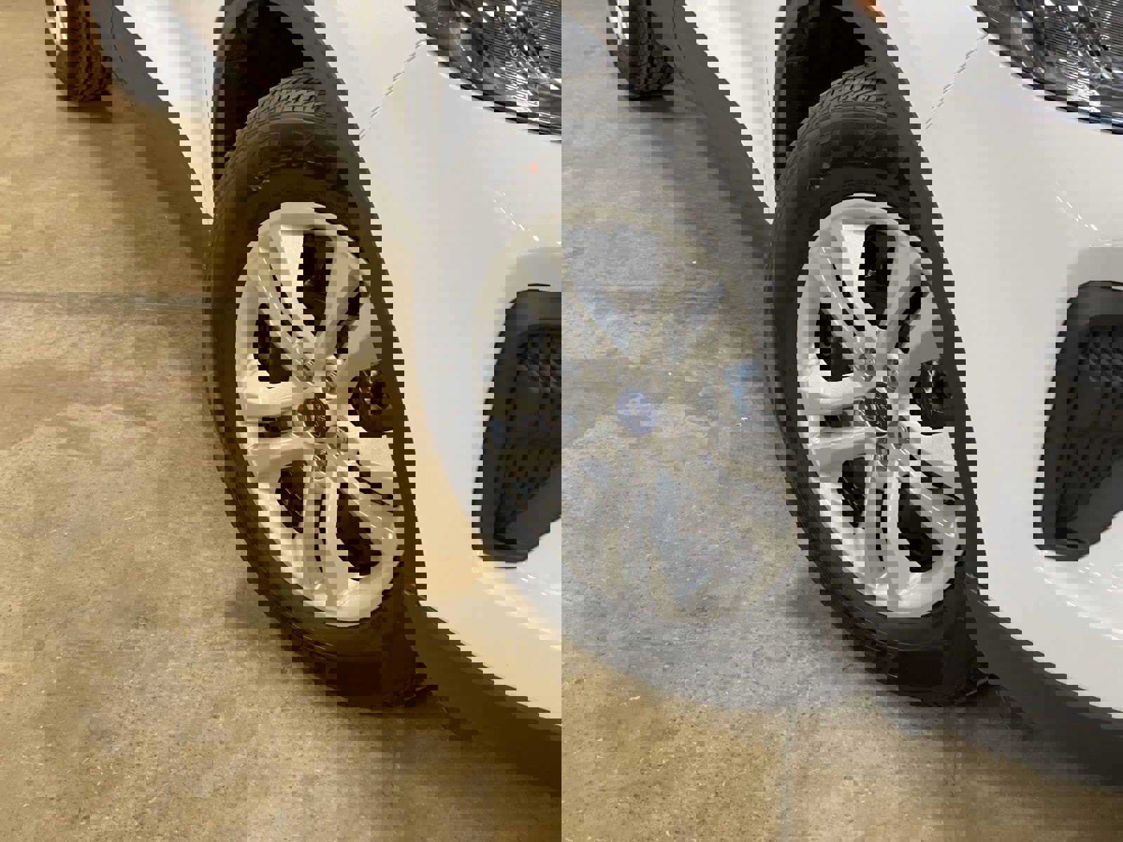 Used 2023 Ford Escape FWD image 12