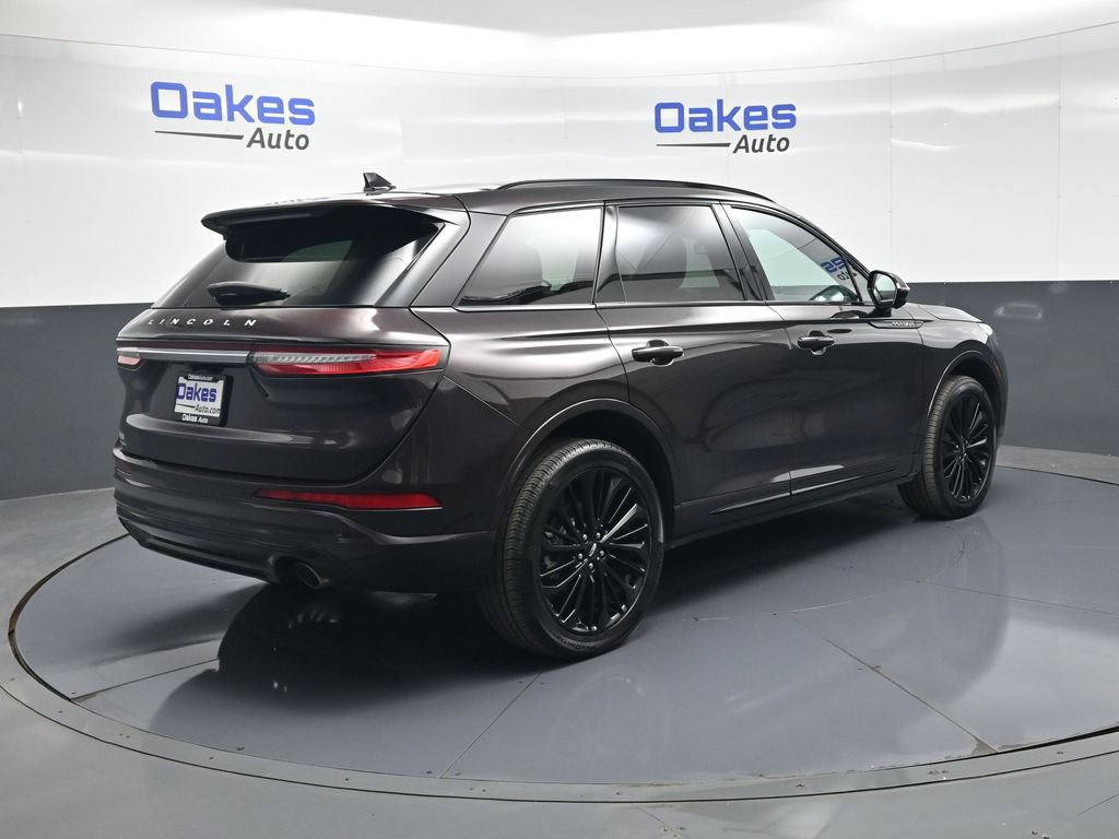 Used 2023 Lincoln Corsair Reserve w/ Equipment Group 201A AWD/4WD image 7
