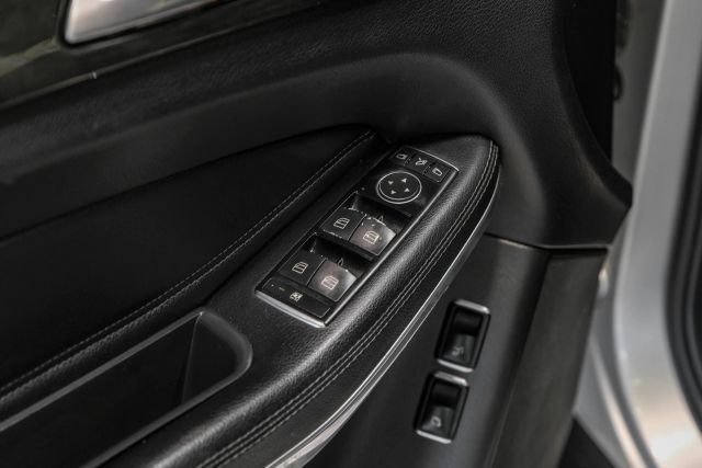 Used 2017 Mercedes-Benz GLS 550 4MATIC image 45