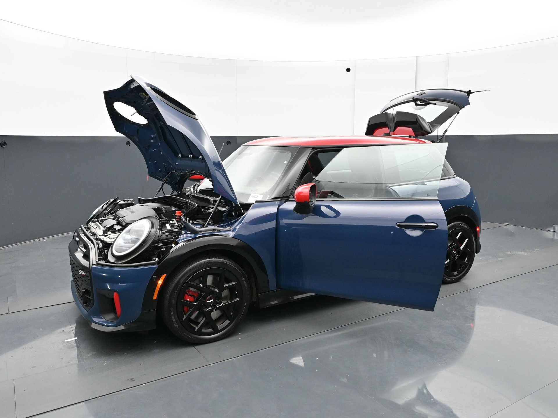 Used 2025 MINI Cooper John Cooper Works FWD image 30