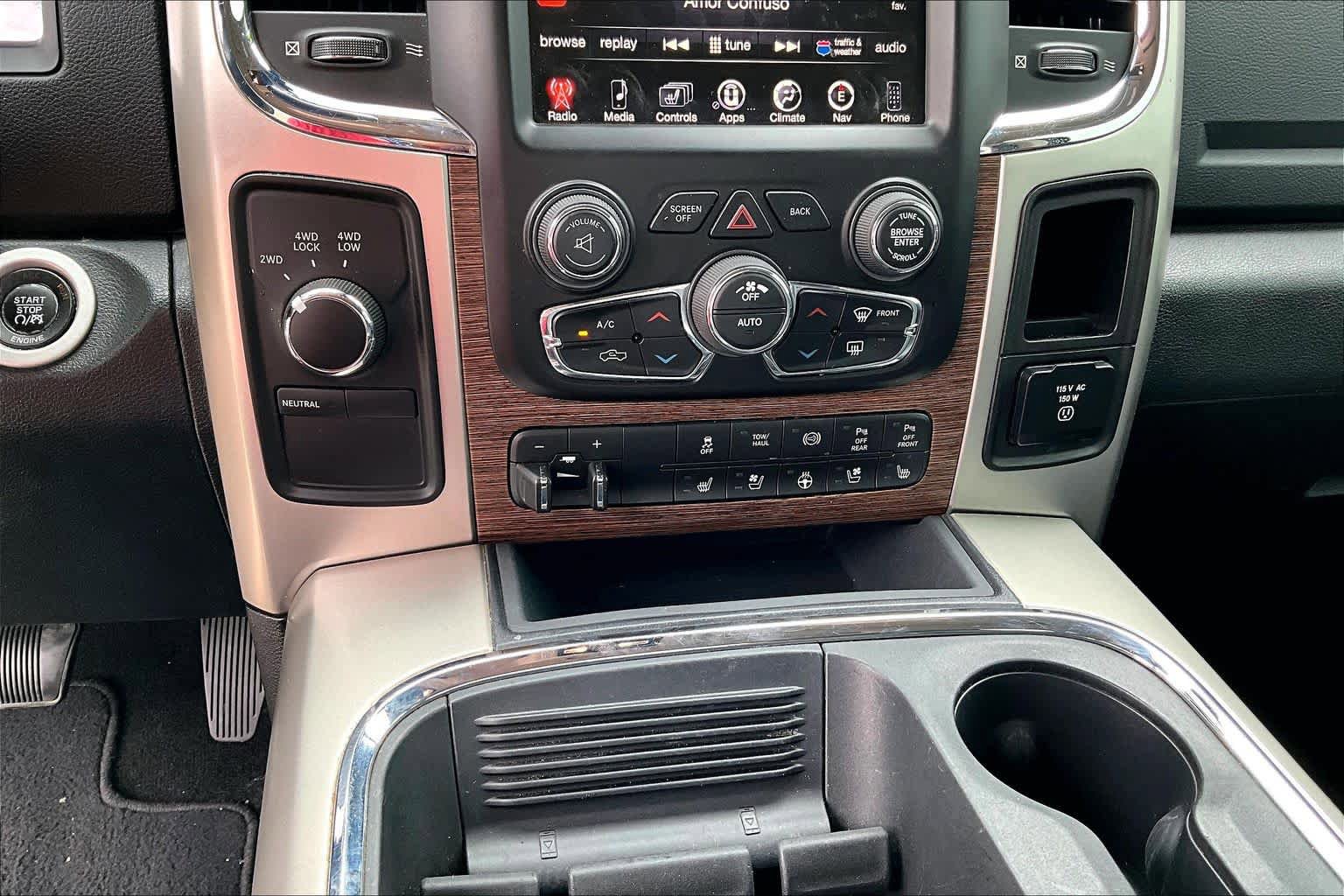 Used 2016 RAM 2500 Laramie AWD/4WD image 30