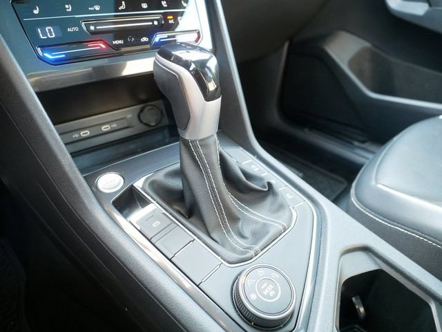 Certified 2023 Volkswagen Tiguan SEL R-Line AWD/4WD image 26