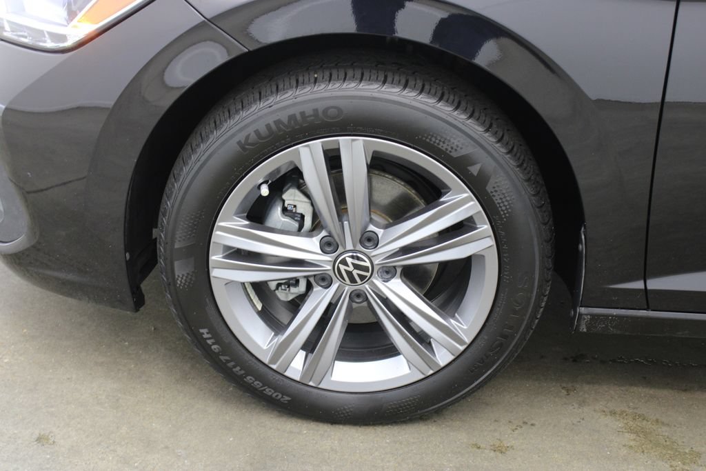 Certified 2023 Volkswagen Jetta SE FWD image 27