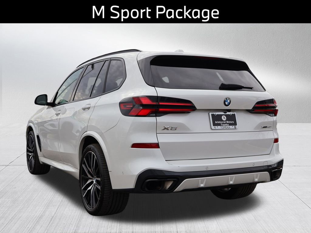 Certified 2024 BMW X5 xDrive40i w/ M Sport Package image 7