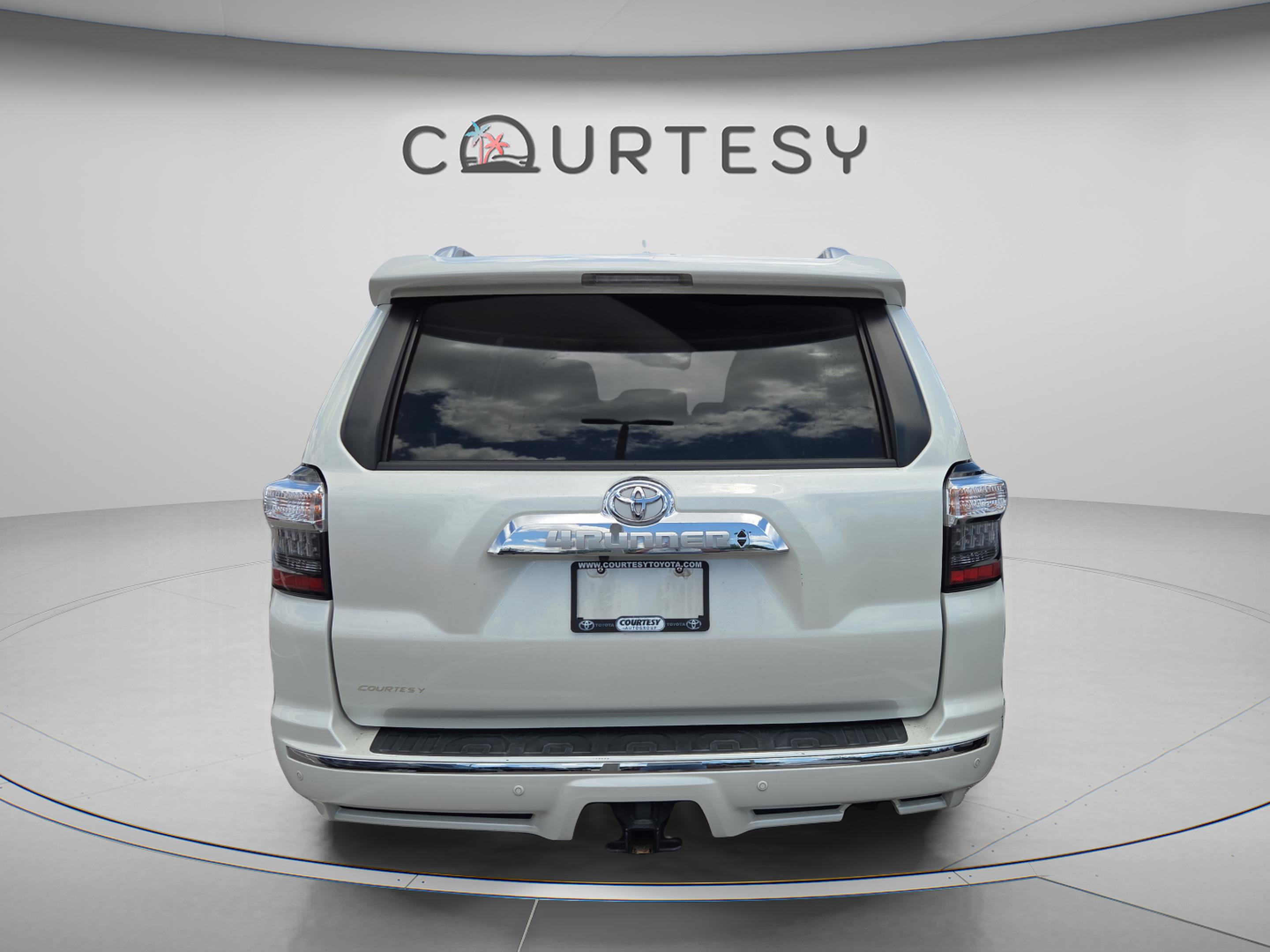 Certified 2021 Toyota 4Runner Limited RWD image 2
