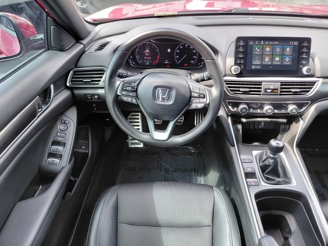 Used 2018 Honda Accord Sport image 17