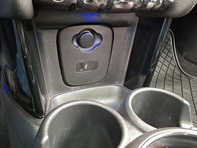 Used 2020 MINI Cooper S FWD image 25