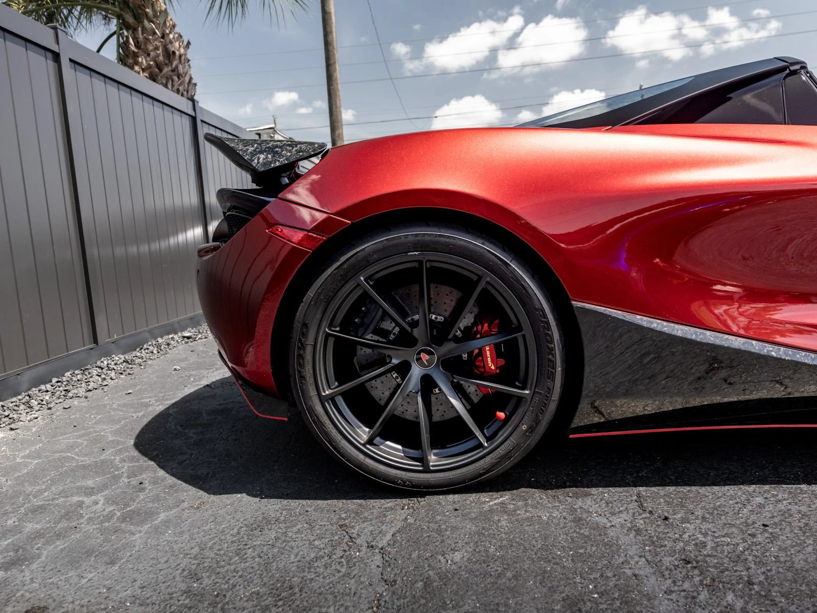 Used 2020 McLaren 720S Spider RWD image 12
