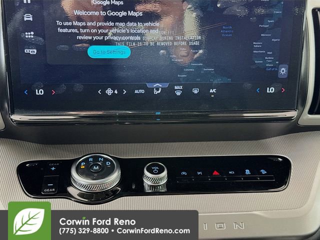 New 2025 Ford Expedition Active image 18