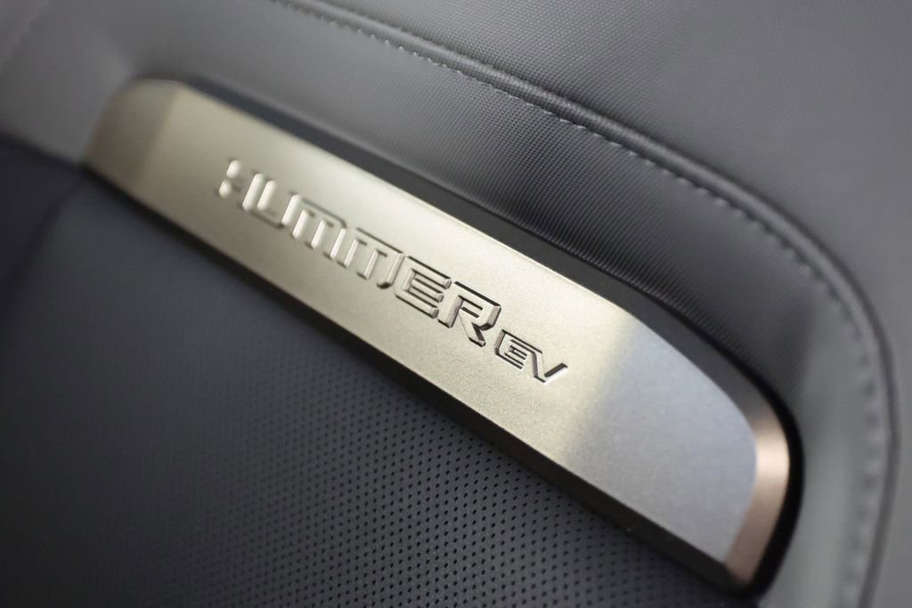 Used 2024 GMC Hummer EV 3X image 46