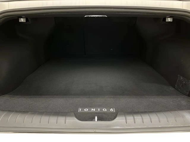 Used 2025 Hyundai Ioniq 6 SEL RWD image 80