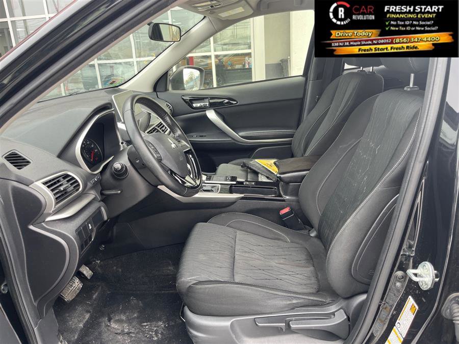Used 2019 Mitsubishi Eclipse Cross SE image 11