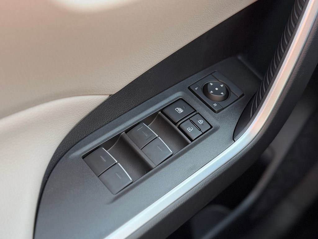 New 2025 Toyota RAV4 XLE w/ Convenience Package image 23
