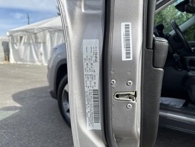 Used 2019 Jeep Cherokee Limited AWD/4WD image 22